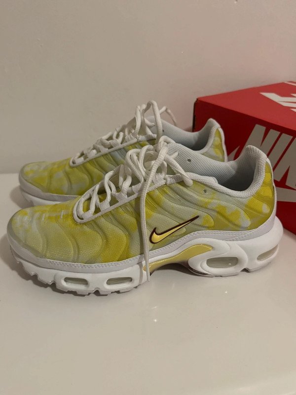 Image #1 from Sofia Collins