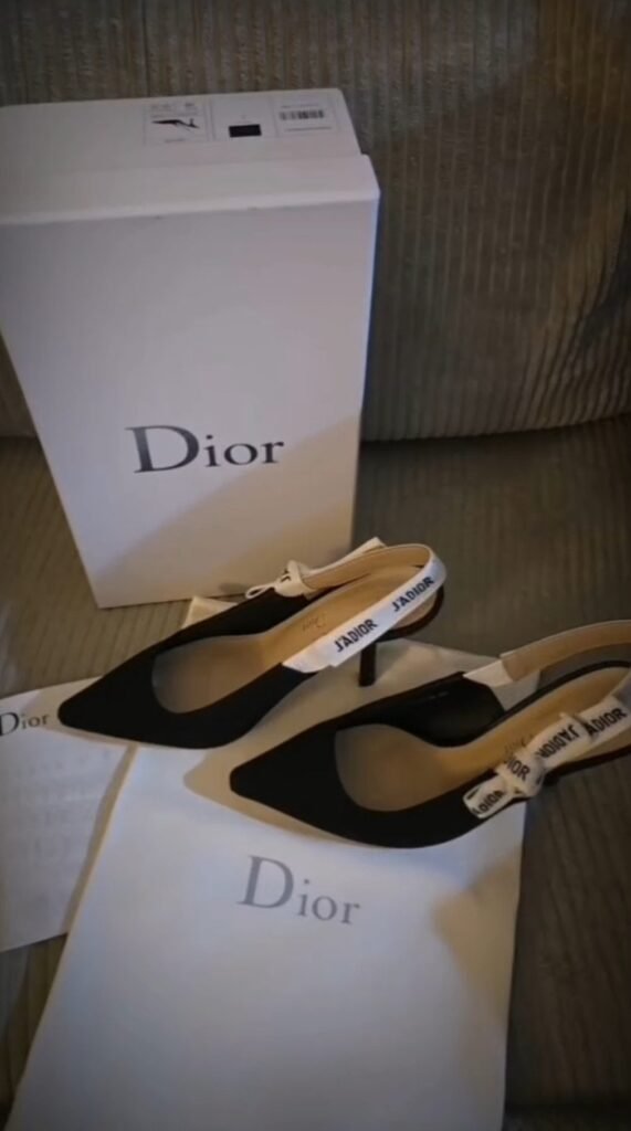 Image #1 from Mellisa Kears