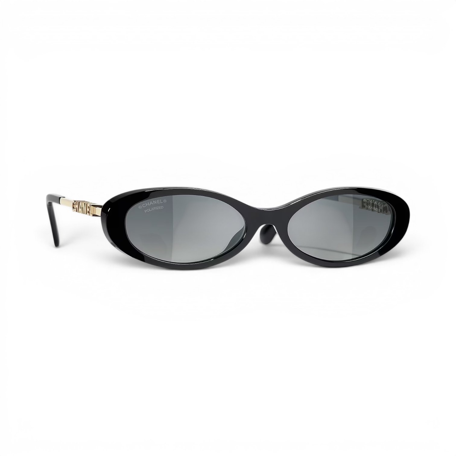 0CH5565__C622S8__BRAND__shad__qt.png Retro Oval Sunglasses - Image 1
